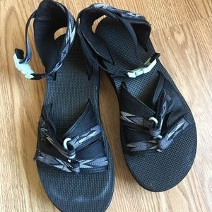 Teva sandals size 7,5